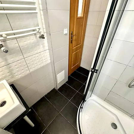 Rum i privatbostad Tanie Pokoje W Centrum Sopotu *
