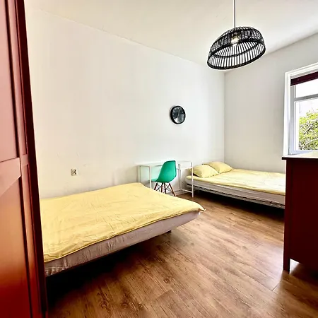 Tanie Pokoje W Centrum Sopotu Rum i privatbostad *